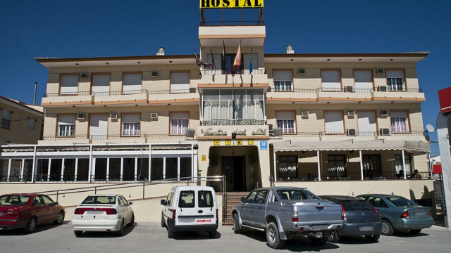 Hostal, Apartamentos y Restaurante “Venta del Sol”