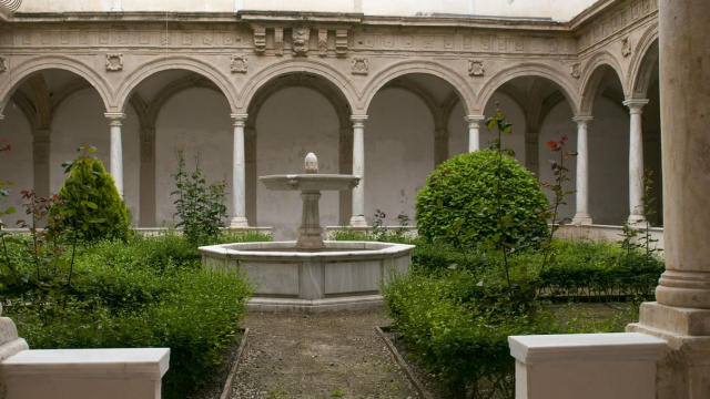 Claustro del Convento de Santo Domingo y espacio expositivo