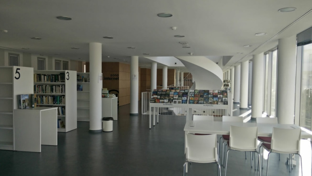 Biblioteca Municipal Baza